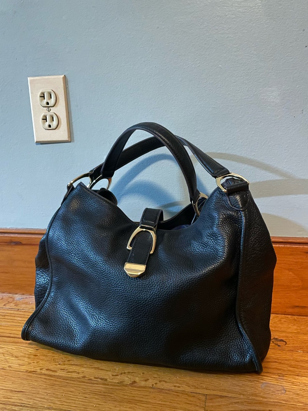 G.I.L.I satchel